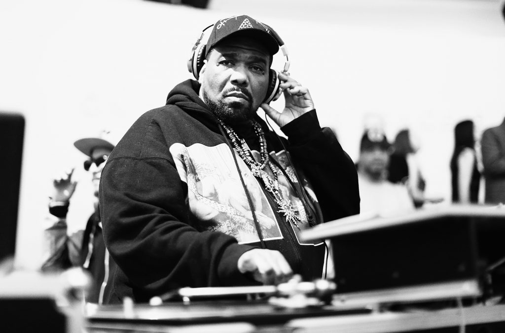 Elhunyt Afrika Bambaataa